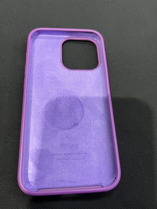 Продам чехлы на айфон 13Про