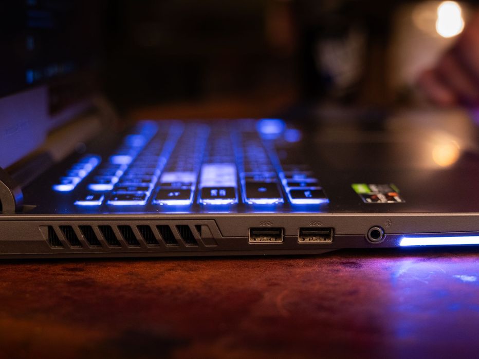 Ноутбук ASUS ROG Strix G15 G513IC