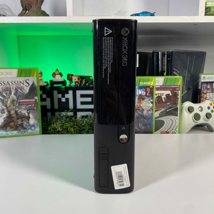 Консоль Microsoft Xbox 360 E Б/У Оригінальна Приставка Іксбокс 360 Е + Геймпад Фрібут