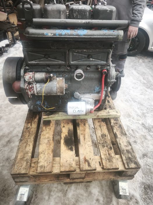 Silnik c360 c355 c4011