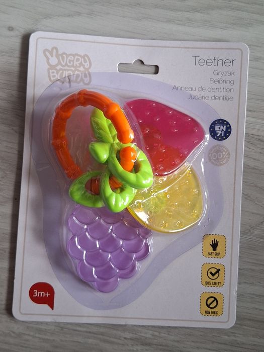 Gryzak trzy owoce