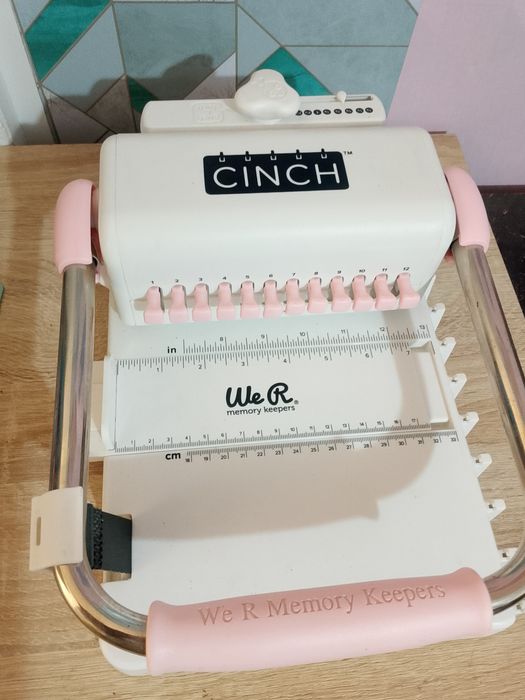 Cinch- Furos quadrados