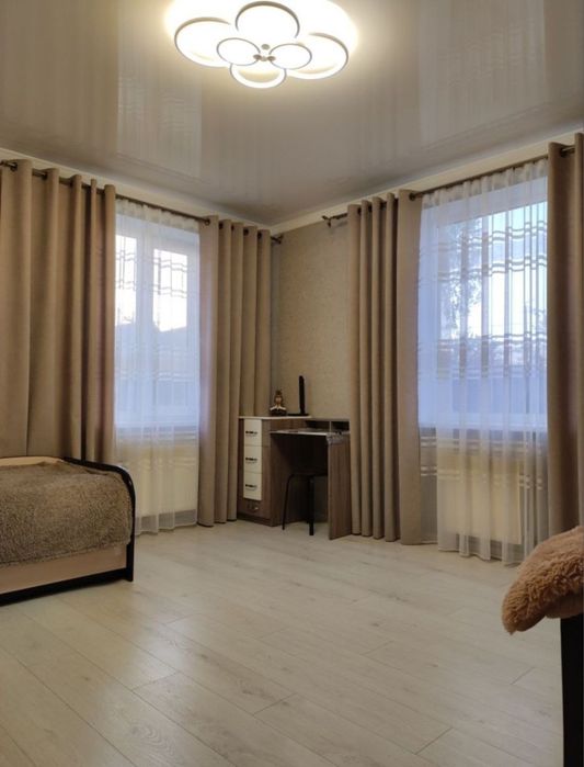 Продаж будинку  з мансардою 150 м2
