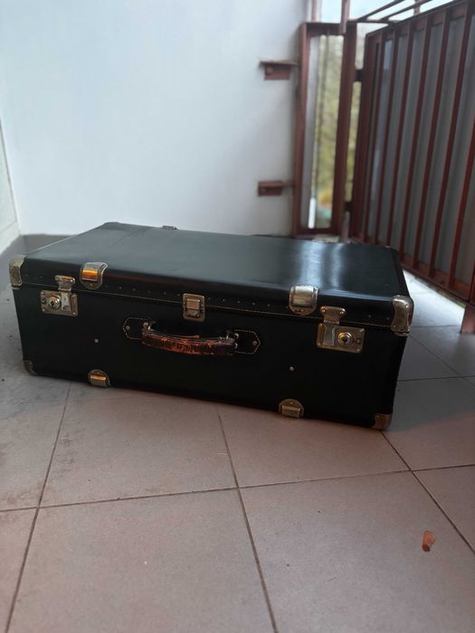 Stara walizka antyk