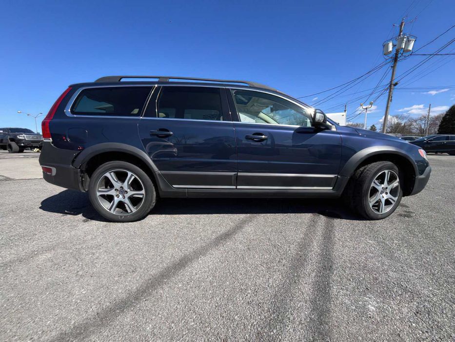 Volvo XC70 T6      2015