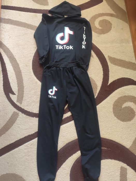 Спортивний костюм спортивні штани спортивна кофта