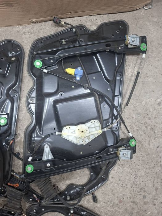 Склопідйомник Volkswagen Passat b6, b7 склопідіймач стеклоподьемник Фольксваген  Пассат  Б6, Б7