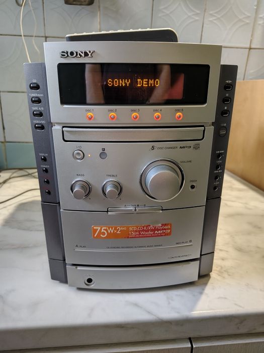 музыкальный центр Sony HCD NXM 1 , внимательно читаем описание