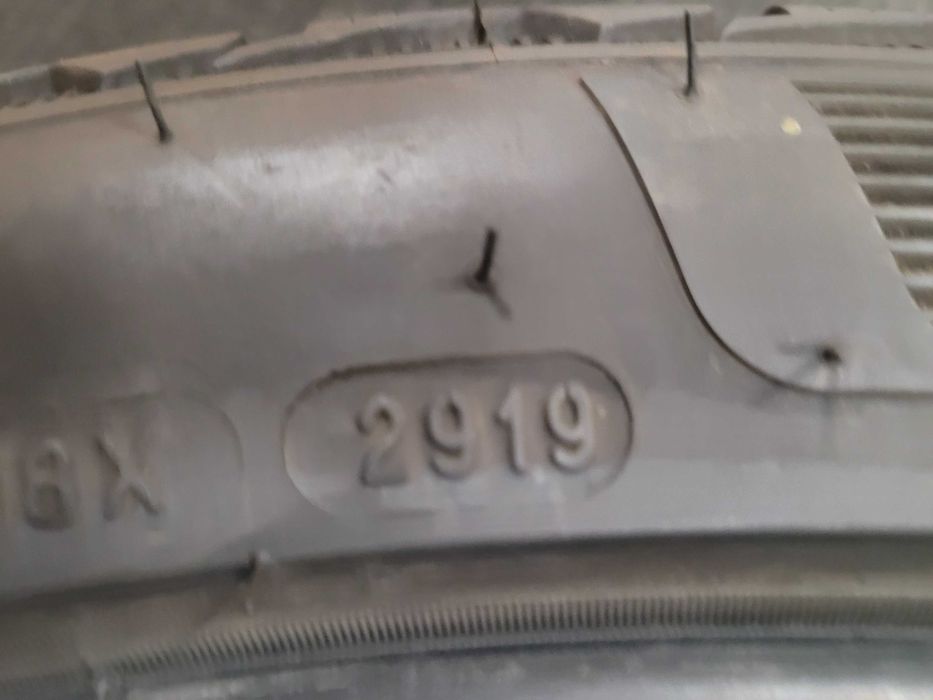 opony Michelin 295/35/21