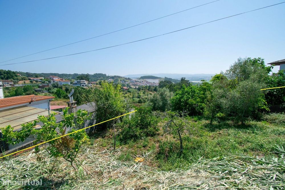 Excelente Terreno em Antuzede, Coimbra com 2255m²