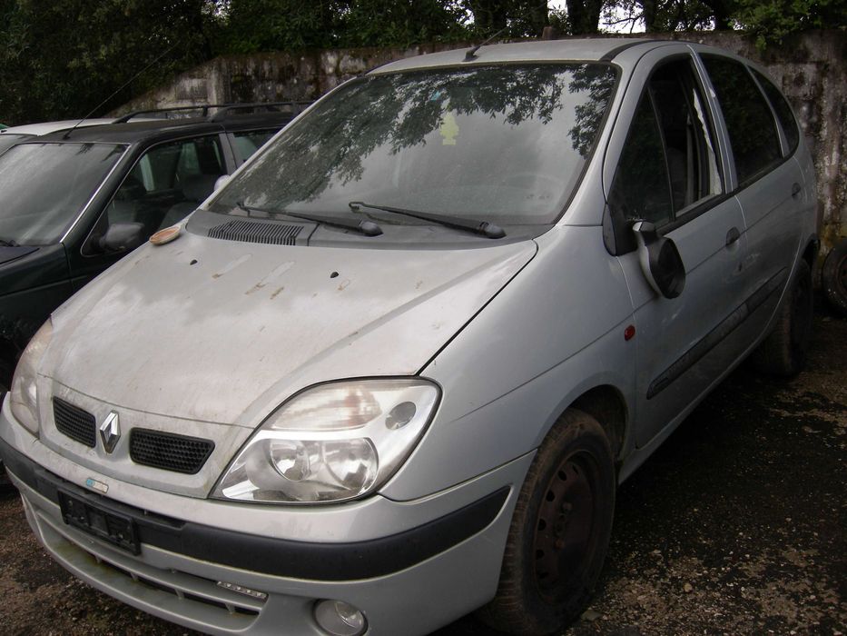 Renault Scénic para peças