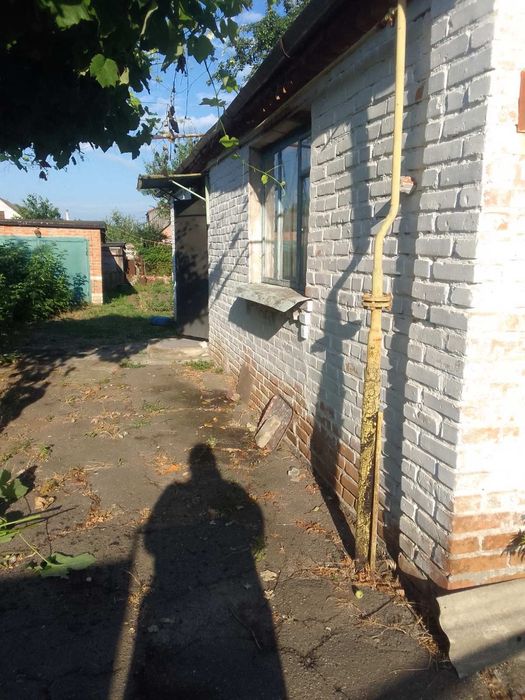 Продам будинок у Фастові, 64,1 м², 5 соток, газ, гараж, 10 хв до вокзалу, 60 км від Києва