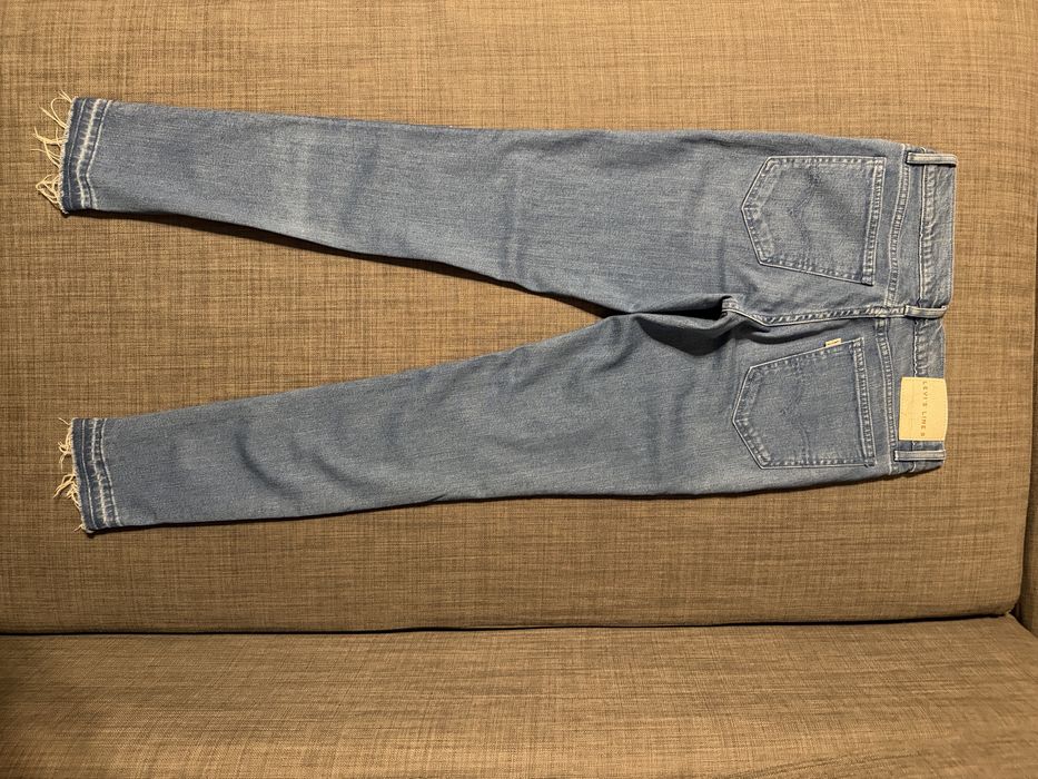 Jeansy Levi’s Line 8