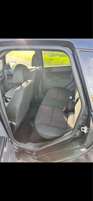 Mitsubishi Colt.