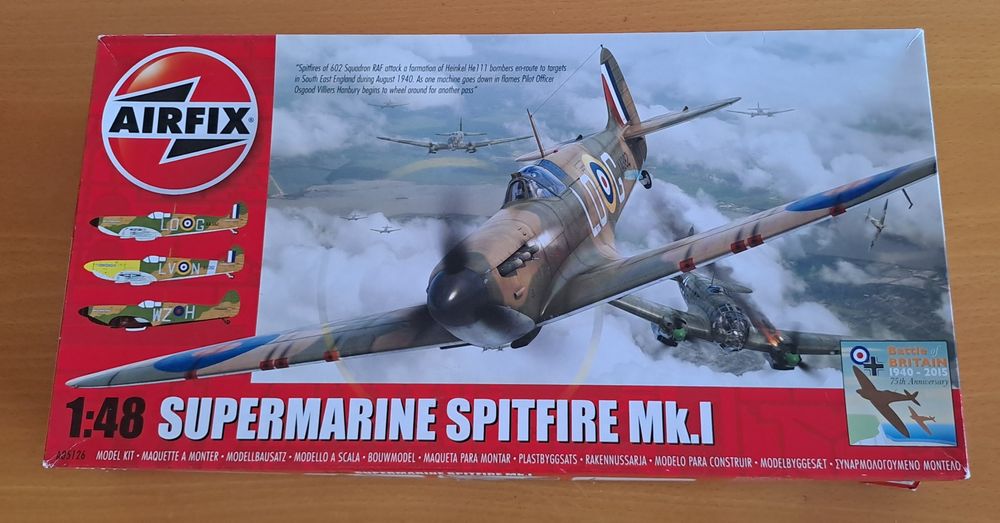 Kit de modelismo Spitfire Mk.I escala 1/48
