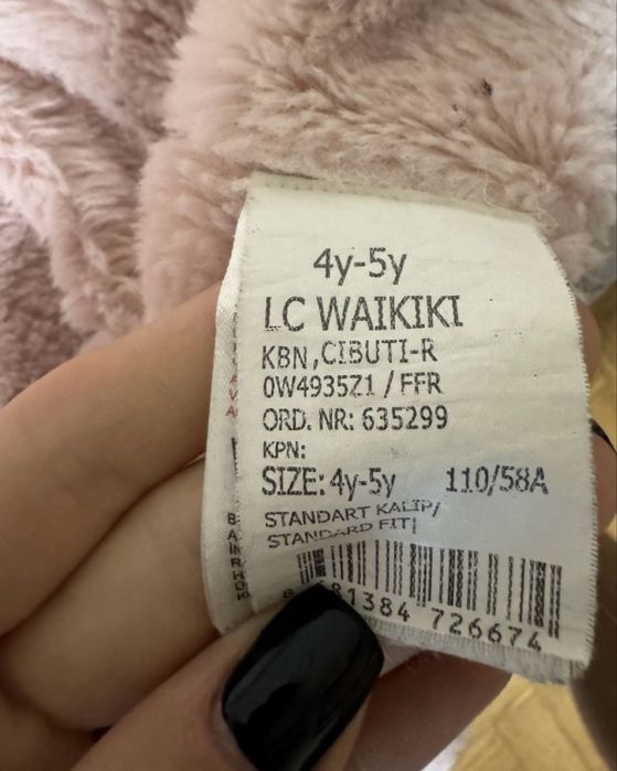 Пуховик waikiki 4-5 років