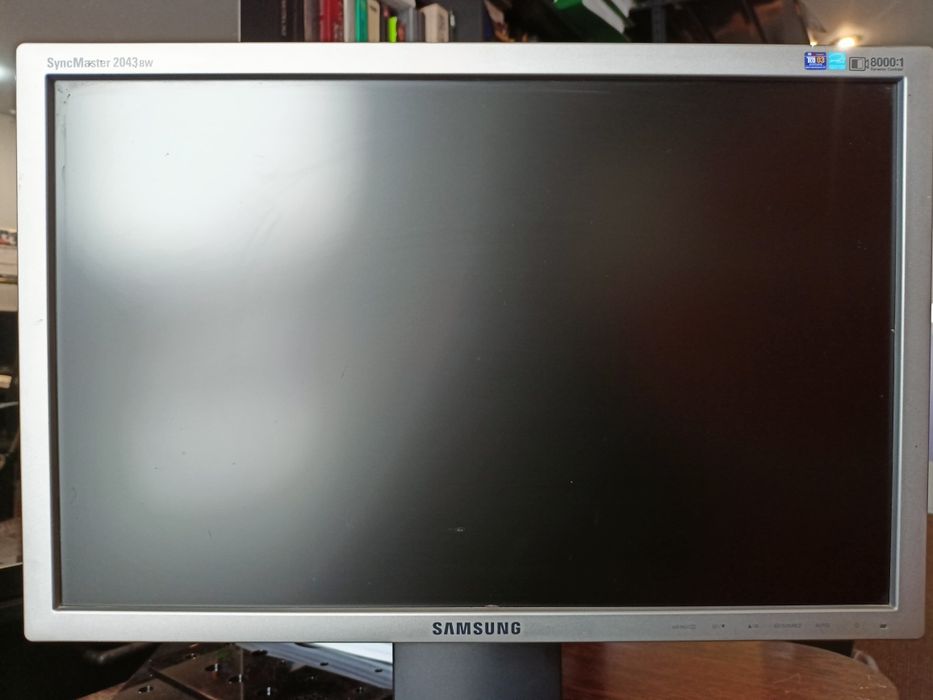 Monitor Samsung 20 cali 1680x1050