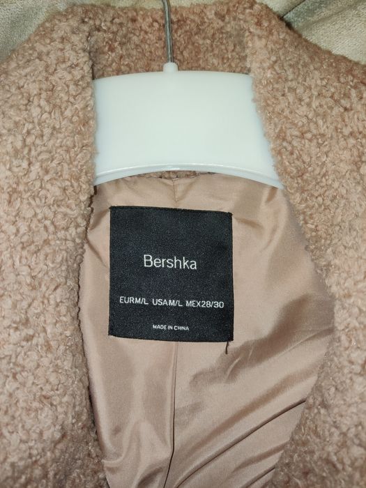 Casaco rosa da Bershka