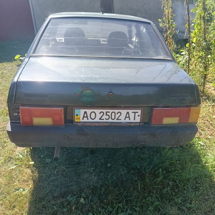 Продам ВАЗ 21099 терміново