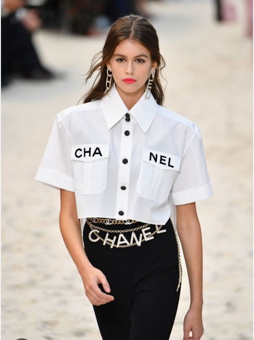 Брендова блуза . Chanel.  Р 46-48 Оверсайз