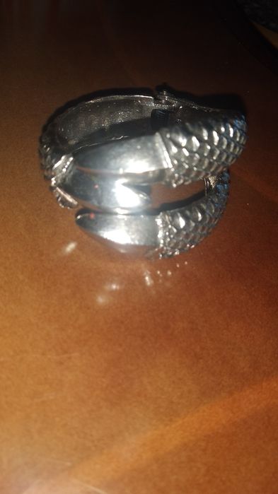 Браслет у вигляді кігтів