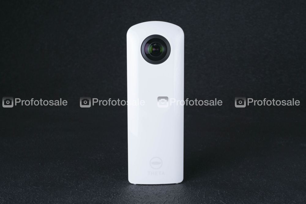 Екшн-камера 360° Ricoh Theta SC2