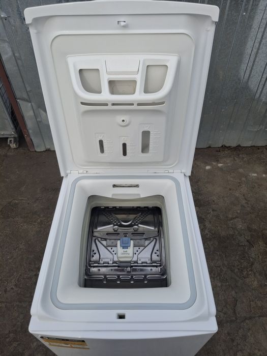 Pralka whirlpool 6 kg  A ++ gwarancja pisemna montaż dowóz gratis