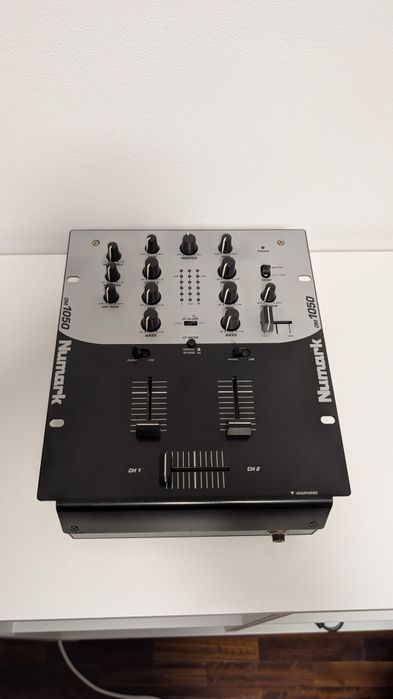 Mixer Numark DM-1050