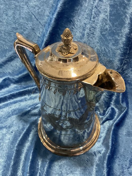 Pote vintage casquinha trabalhado .anuncios abaixo