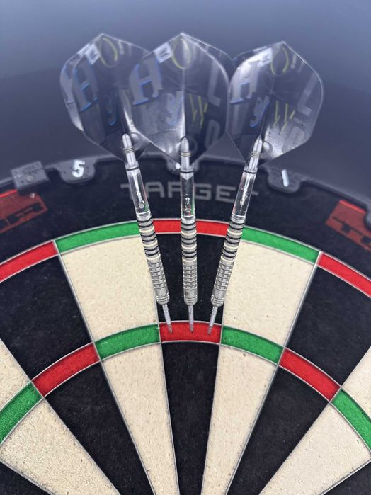 Target Darts Chris Dobey G1 90% 23g