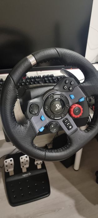 Logitech G29 with box and hand brake64586420491905123