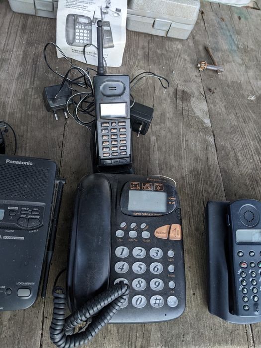 Лот радіотелефони б/в