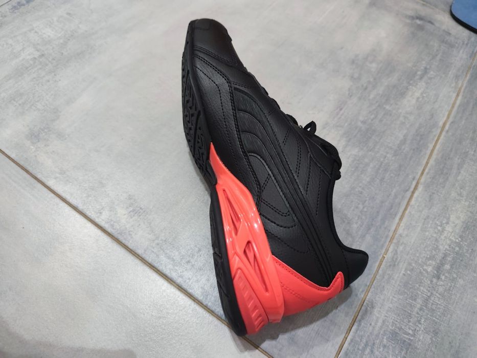 Sprzedam buty Pumy męskie