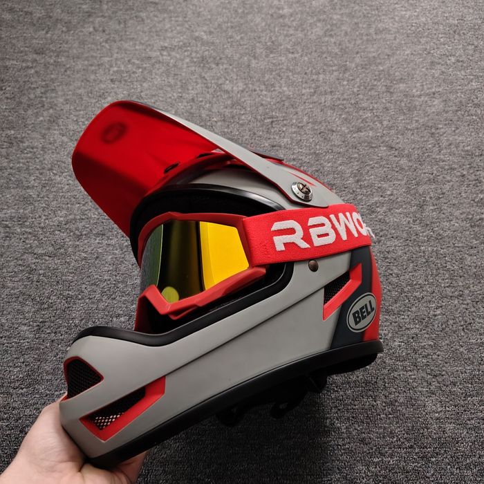 Шлем фуллфейс BELL