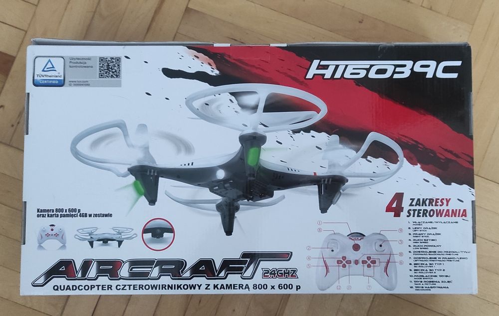 Quadcopter dron czterowirnikowy