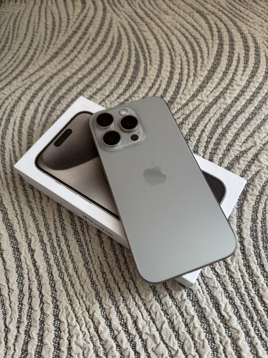 iPhone 15 pro 256 GB