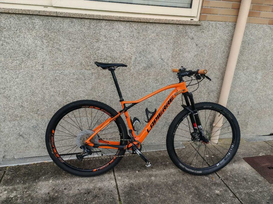 Bicicleta BTT Lapierre  Quadro em carbono
