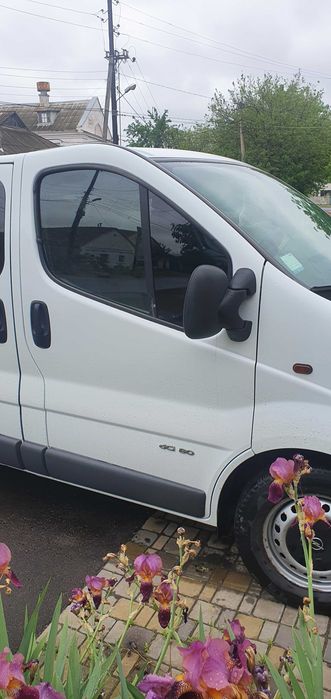 Nissan primastar Renault trafic