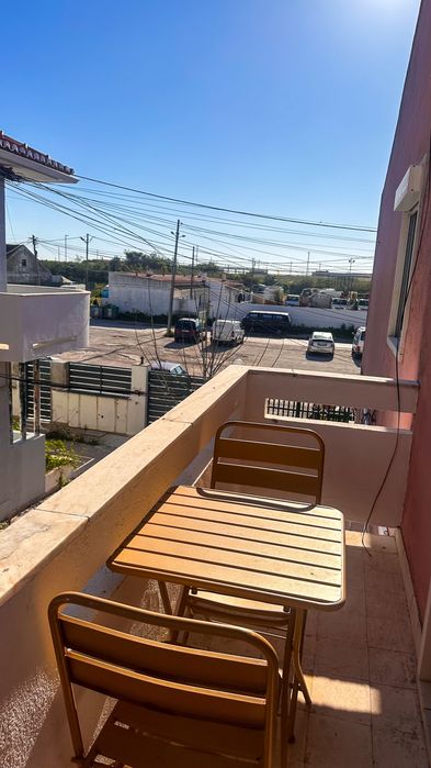 Aluguer de Quarto - Moradia Costa da Caparica