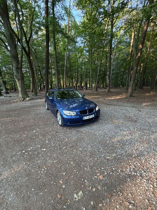 BMW Seria 3 BMW Seria 3 (E90) 325d | Legendarny Silnik 3.0 M57 | Montegoblau