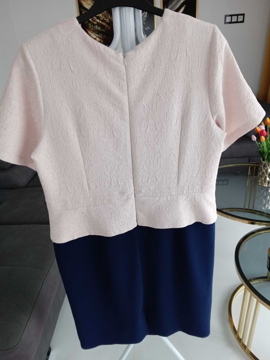 Sukienka elegancka wizytowa 4xl / 48 pudrowy róż