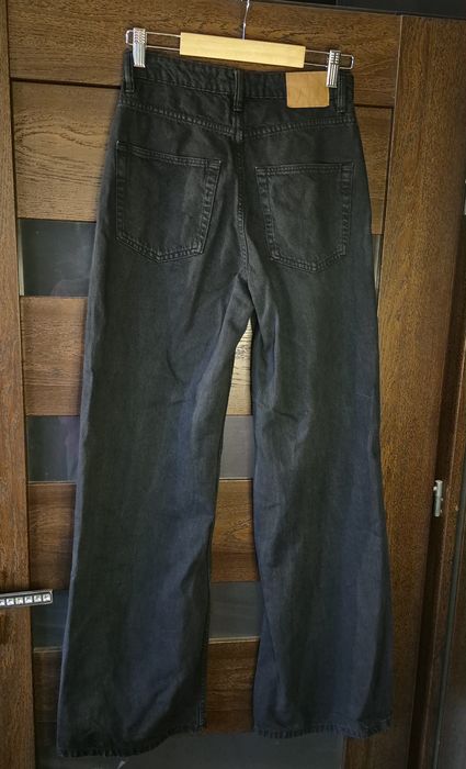 Czarne jeansy wide leg