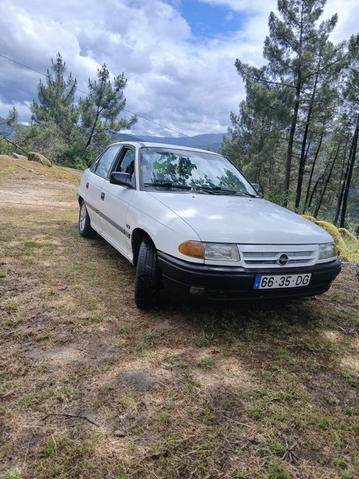 Vendo opel corsa