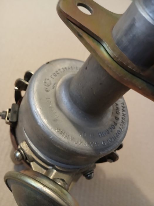 Распределитель зажигания ( трамблер ) ЗИЛ - 130