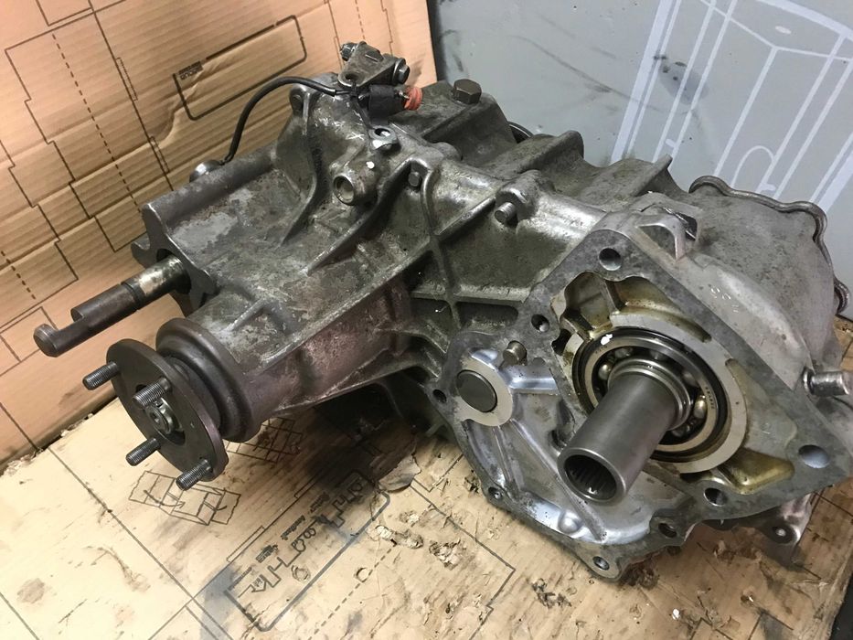 land cruiser LJ 70/73 - reduktor napędu 4x4 (WOM/PTO )