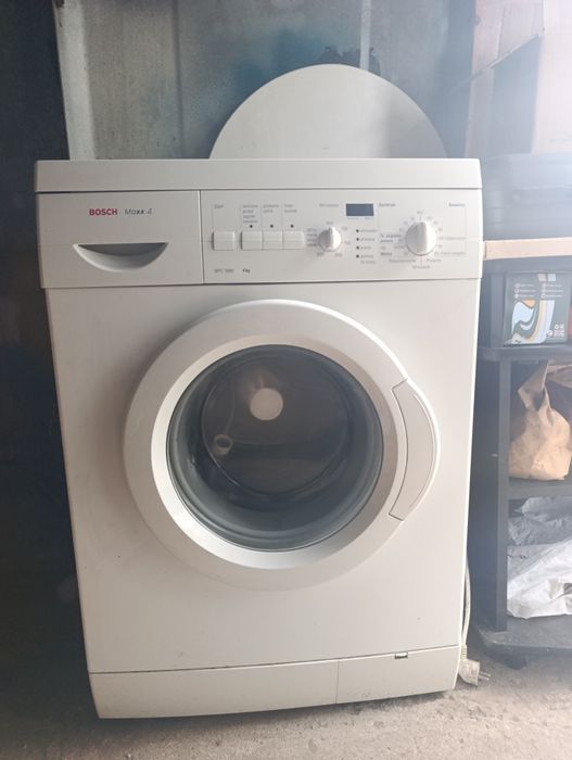 Стиральная машина Bosch Maxx 4 (Германия/Европа), узкая 40 см – Отличное состояние!