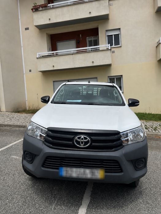 Toyota Hilux 4X2