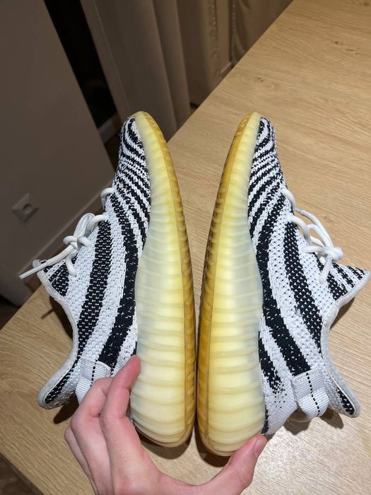 adidas Yeezy boost 350 v2 zebra 44 black white beluga carbon onyx 500