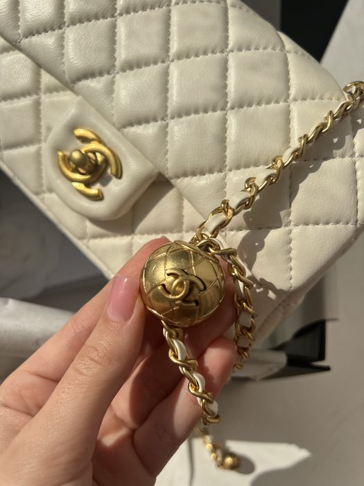 Сумка chanel біла