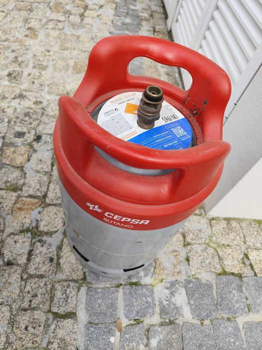 Cepsa Bottle485633313694044162